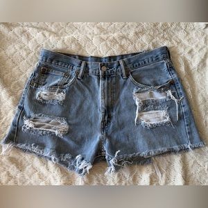 Women’s Vintage Levi Shorts